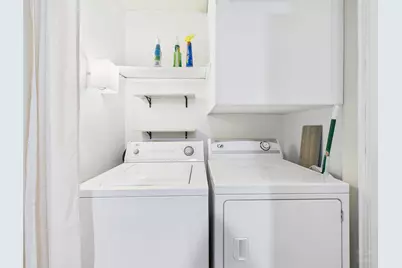 806 W 24th Street #300, Austin, TX 78705 - Photo 7