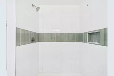 806 W 24th Street #300, Austin, TX 78705 - Photo 15