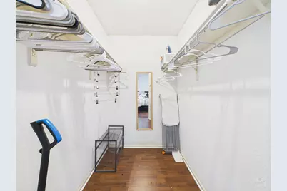 806 W 24th Street #300, Austin, TX 78705 - Photo 11