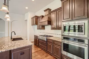 207 Maxwell Way, Austin, TX 78738 - Photo 9