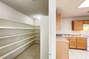 3079 Hill St, Round Rock, TX 78664 - Photo 11