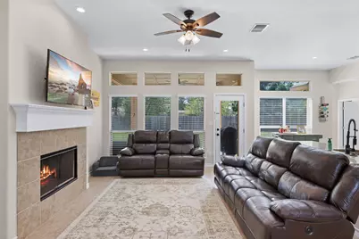 220 Tahitian Drive, Bastrop, TX 78602 - Photo 7