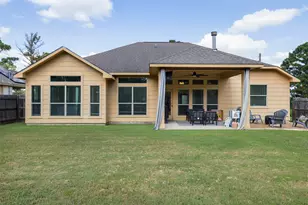 220 Tahitian Dr, Bastrop, TX 78602 - Photo 27