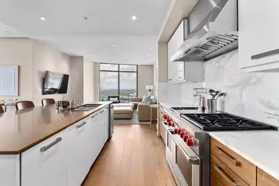 200 Congress Avenue #37H, Austin, TX 78701 - Photo 9