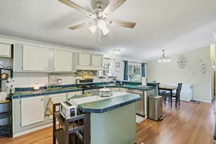 200 Autumn Ridge Dr, Liberty Hill, TX 78642 - Photo 13