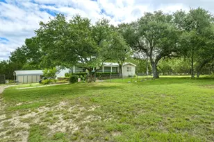 200 Autumn Ridge Dr, Liberty Hill, TX 78642 - Photo 3