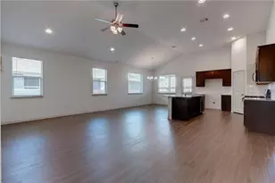 18521 Urbano Dr, Pflugerville, TX 78660 - Photo 9