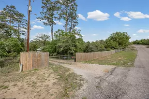 198 W Kelley Rd, Bastrop, TX 78602 - Photo 31