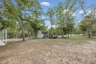198 W Kelley Rd, Bastrop, TX 78602 - Photo 33