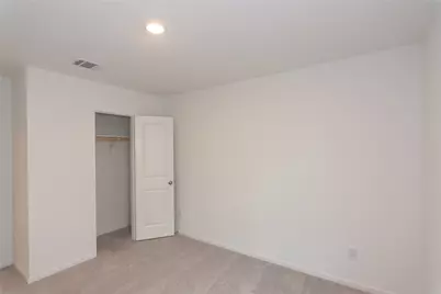 149 Starpacker Lane, Jarrell, TX 76537 - Photo 21