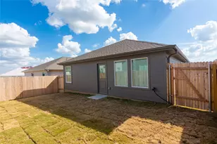 149 Star Packer Ln, Jarrell, TX 76537 - Photo 25
