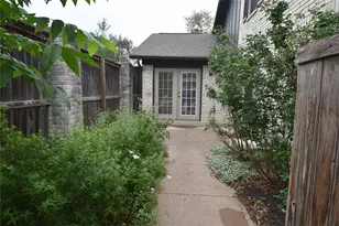 2000 Millay Dr, Austin, TX 78752 - Photo 17