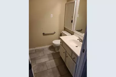 2000 Millay Drive, Austin, TX 78752 - Photo 9