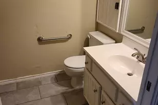 2000 Millay Dr, Austin, TX 78752 - Photo 9