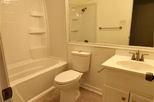 2000 Millay Dr, Austin, TX 78752 - Photo 13