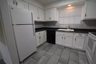 2000 Millay Dr, Austin, TX 78752 - Photo 11