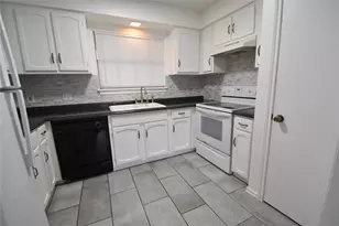 2000 Millay Dr, Austin, TX 78752 - Photo 9