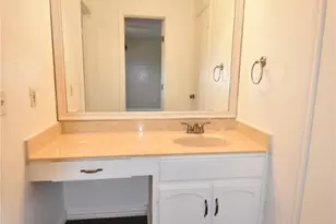 2000 Millay Dr, Austin, TX 78752 - Photo 21