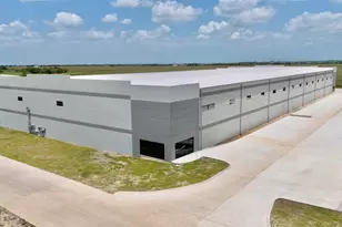 21827 Us-79 Hwy, Taylor, TX 76574 - Photo 1