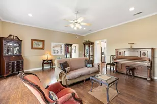 911 Oak Meadow Dr, Dripping Springs, TX 78620 - Photo 13