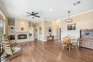 911 Oak Meadow Dr, Dripping Springs, TX 78620 - Photo 9