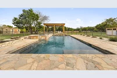 911 Oak Meadow Drive, Dripping Springs, TX 78620 - Photo 1