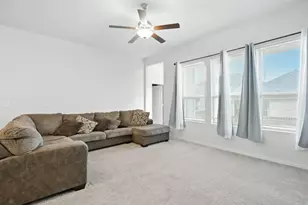 12704 Bloomington Dr, Austin, TX 78748 - Photo 11