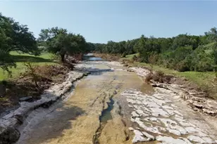 113 Woodhollow Dr, Bertram, TX 78605 - Photo 11