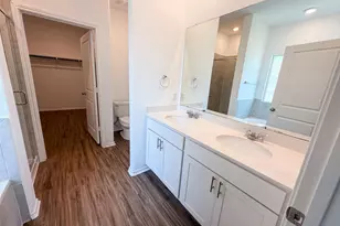 424 Wolf Springs Rd, Georgetown, TX 78628 - Photo 11