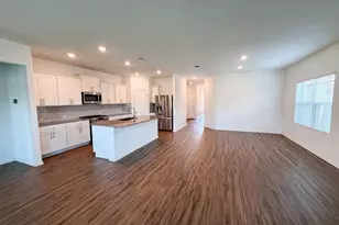 424 Wolf Springs Rd, Georgetown, TX 78628 - Photo 7