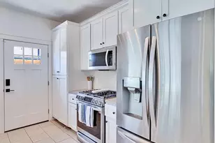 7308 Meador Ave, Austin, TX 78752 - Photo 15
