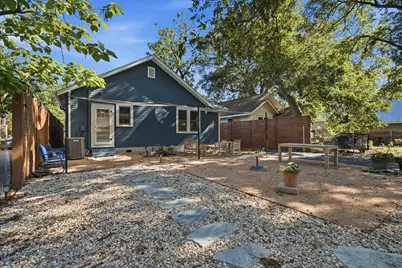 2407 Willow Street, Austin, TX 78702 - Photo 19