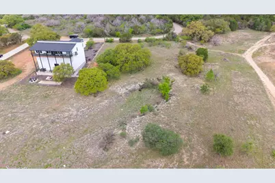 21307 Cardinal Avenue, Lago Vista, TX 78645 - Photo 11