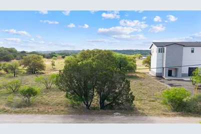 21307 Cardinal Avenue, Lago Vista, TX 78645 - Photo 15