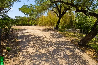 2202 Matthews Drive, Austin, TX 78703 - Photo 5