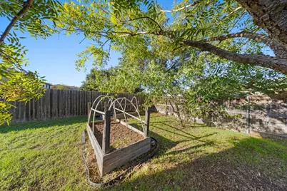 4404 Campo Verde Drive, Austin, TX 78749 - Photo 27