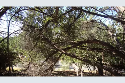 20804 Bonanza Street, Lago Vista, TX 78645 - Photo 7