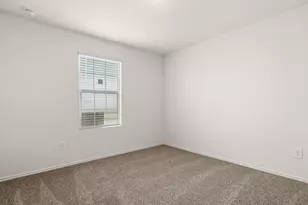 663 Ebbsfleet Dr, Uhland, TX 78640 - Photo 23