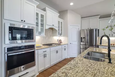173 Santa Maria Street, Georgetown, TX 78628 - Photo 17