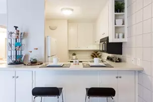 3212 Red River St, Austin, TX 78705 - Photo 5