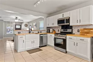 5908 Silver Screen Dr, Austin, TX 78747 - Photo 3