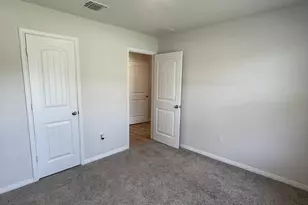 101 Loon Dr, Bastrop, TX 78602 - Photo 11