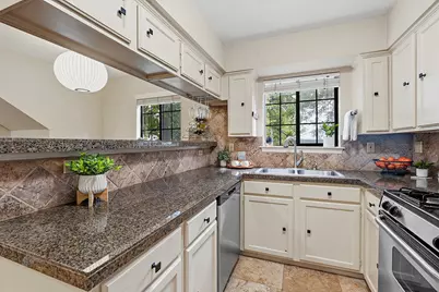 1506 Forest Trail #101, Austin, TX 78703 - Photo 9