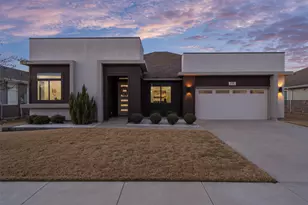 108 Dax Dr, Liberty Hill, TX 78642 - Photo 3