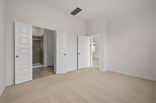 444 Lucky Ave, Elgin, TX 78621 - Photo 19