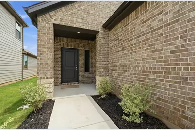 444 Lucky Avenue, Elgin, TX 78621 - Photo 3