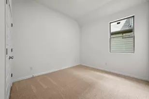444 Lucky Ave, Elgin, TX 78621 - Photo 19