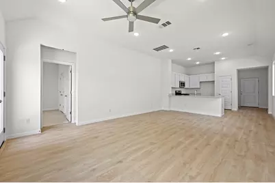 444 Lucky Avenue, Elgin, TX 78621 - Photo 11