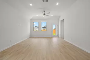 444 Lucky Ave, Elgin, TX 78621 - Photo 11