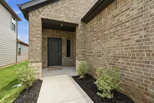 444 Lucky Ave, Elgin, TX 78621 - Photo 3